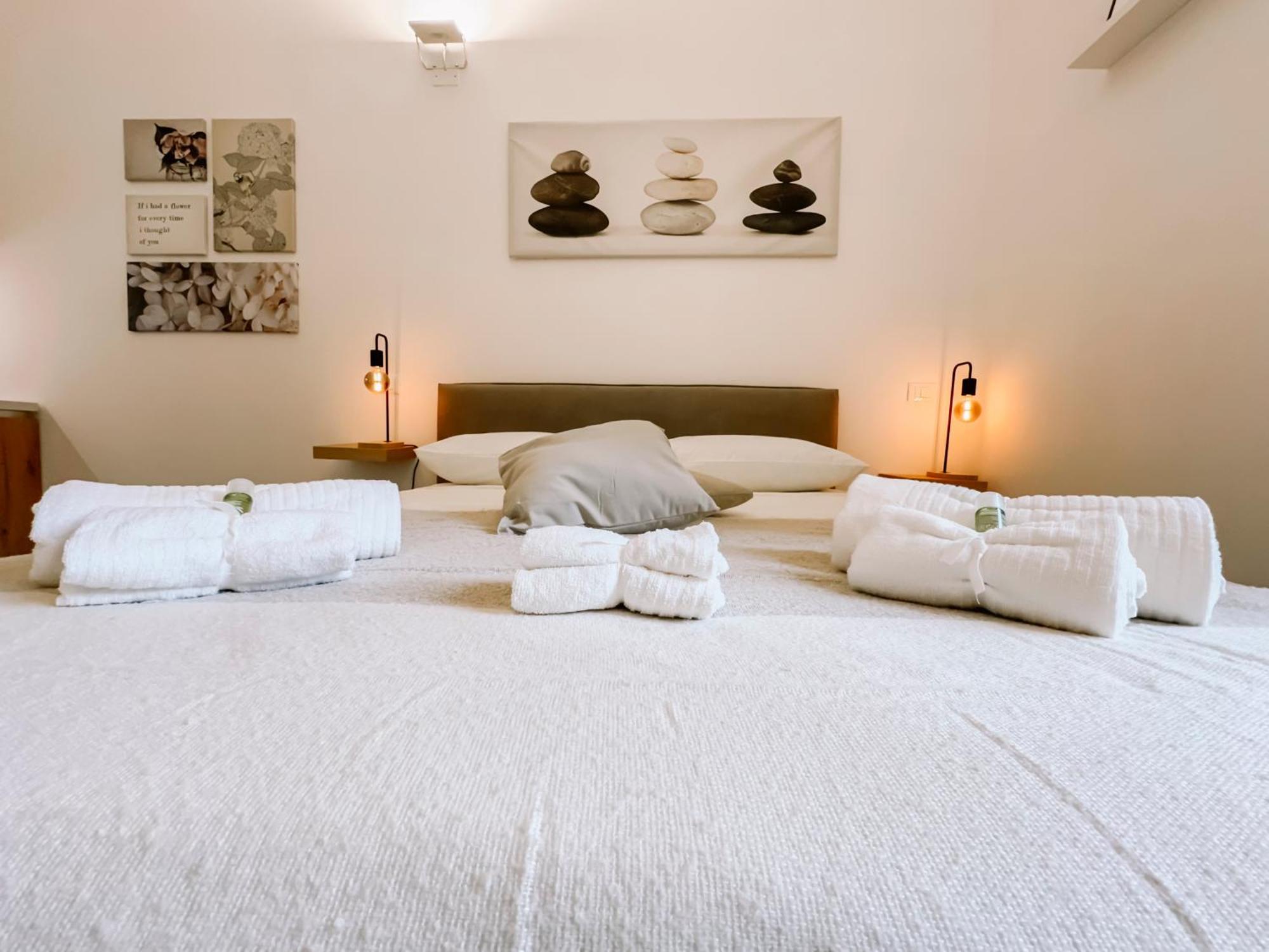 Centro Storico Spina White House Apartment ปิซา ภายนอก รูปภาพ